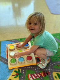 child-finger-painting
